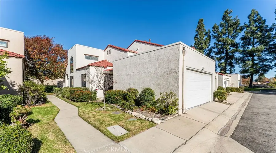 8582 Baldy Vista, Rancho Cucamonga, CA 91730 - Image #2
