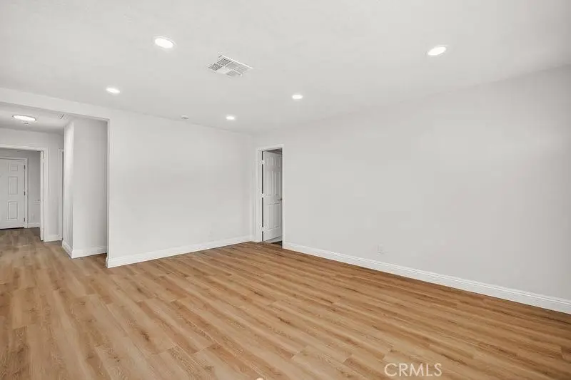 18222 10th, Bloomington, CA 92316 - Image #3