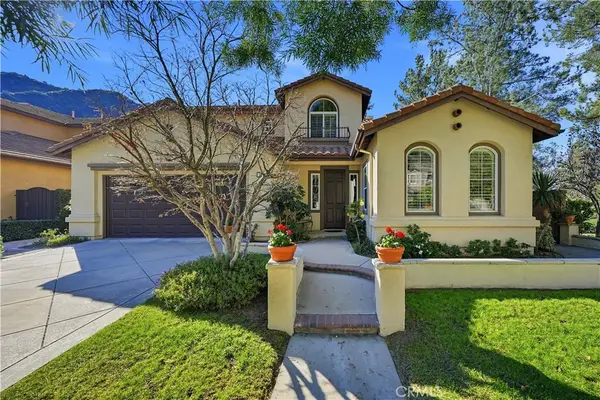 10 Boulder Ridge Court, Azusa, CA 91702