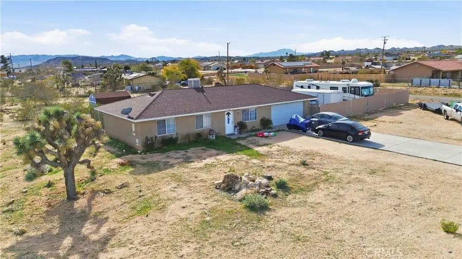58375 Del Mar St, Yucca Valley, CA 92284 - #3