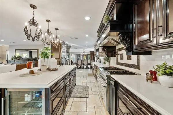 4738 Live Oak Canyon, La Verne, CA 91750