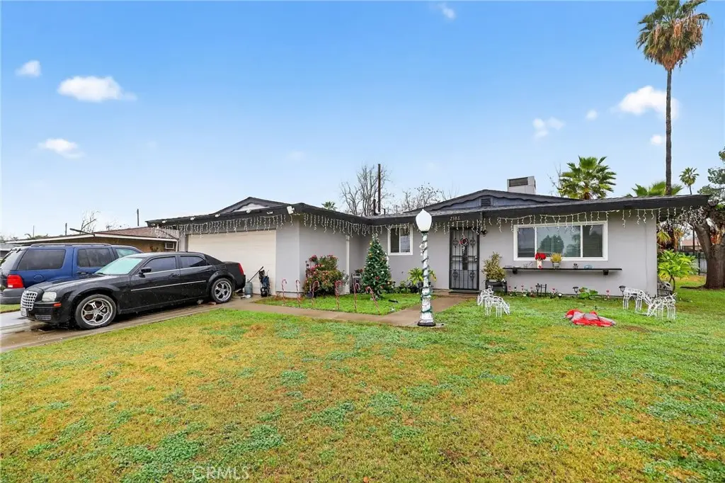 2588 Byron, Highland, CA 92346 - #1
