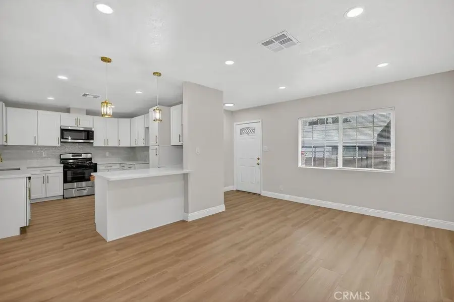 629 S Sage, Rialto, CA 92376 - Image #3