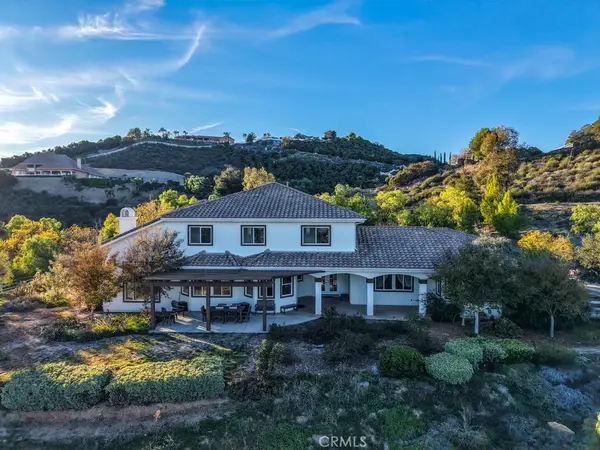 21100 Paseo Montana, Murrieta, CA 92562