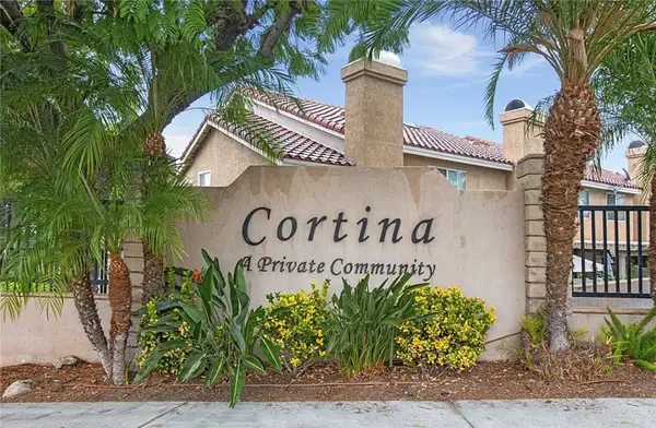 1120 Portofino Court #104, Corona, CA 92881