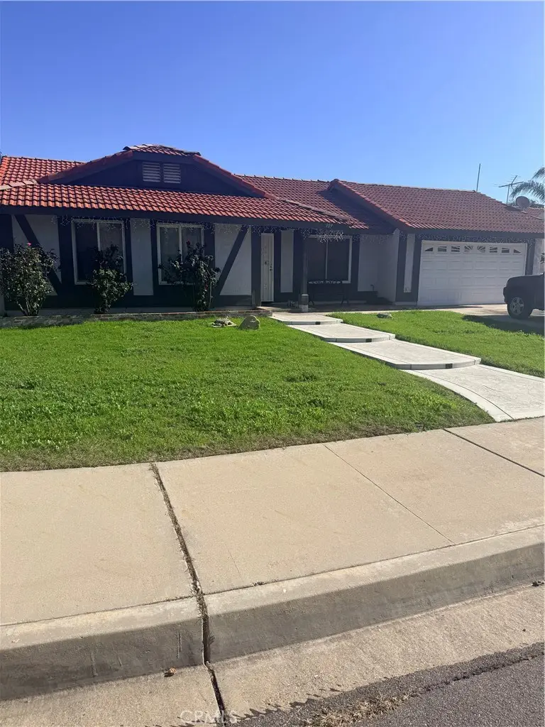 909 S Vine Avenue, Bloomington, CA 92316 - Image #1