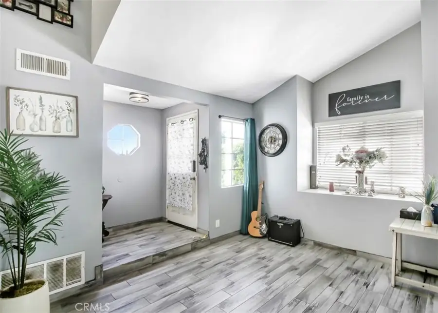 24044 Falconer, Murrieta, CA 92562 - #2