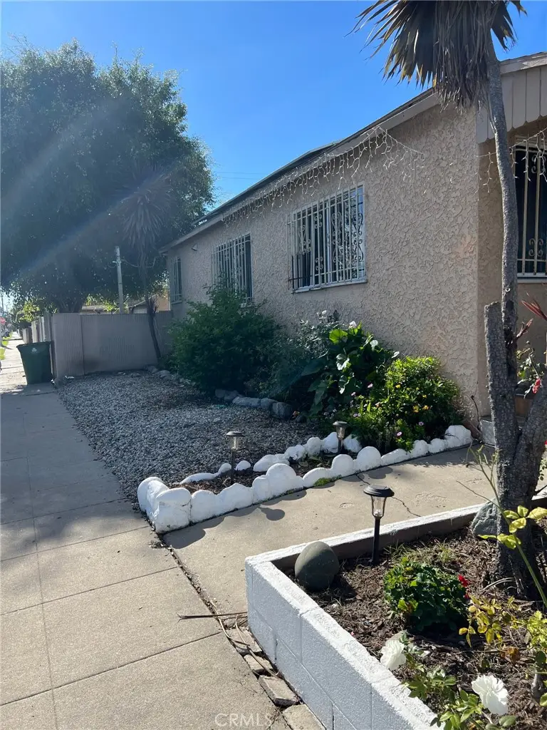 858 E 104th, Los Angeles, CA 90002 - #3