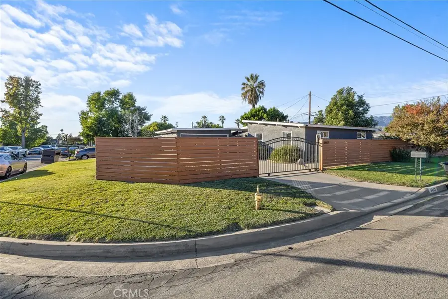 5657 Glenfinnan, Azusa, CA 91702 - #3