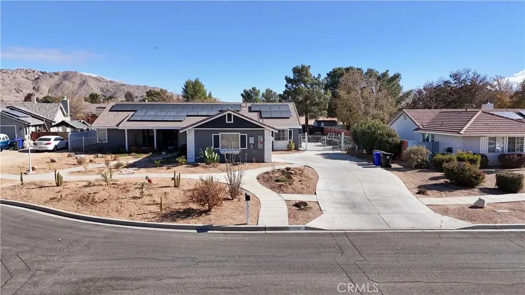 16395 Cuyama, Apple Valley, CA 92307 - #1