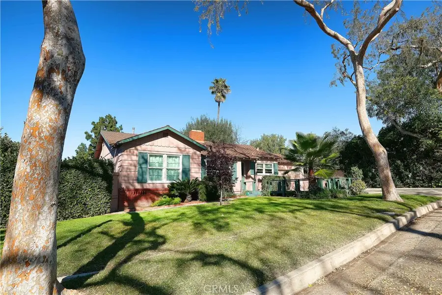 1060 Grandview, Fullerton, CA 92835 - Image #2