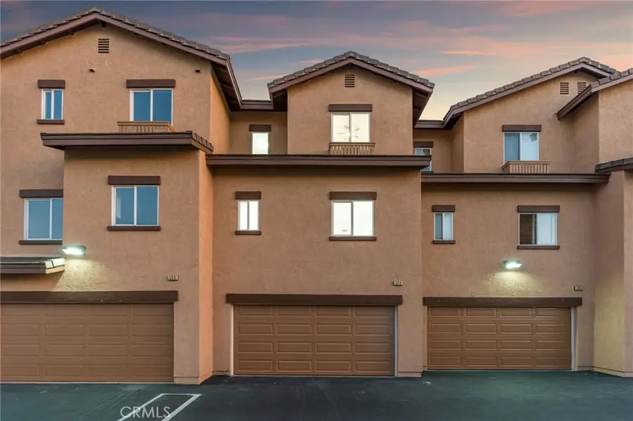 521 N Lark Ellen #B, Covina, CA 91722 - Image #2