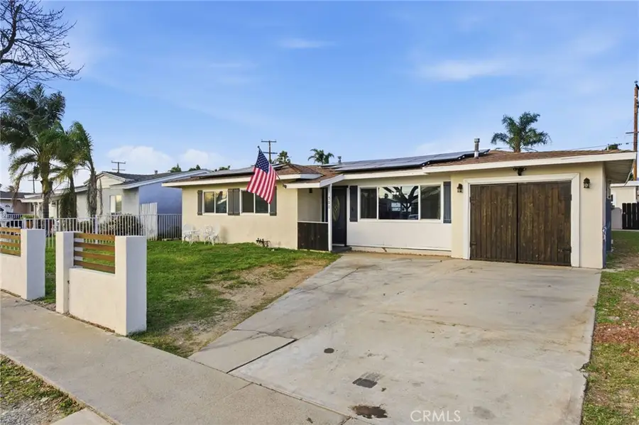 580 W 3rd, Rialto, CA 92376 - Image #2