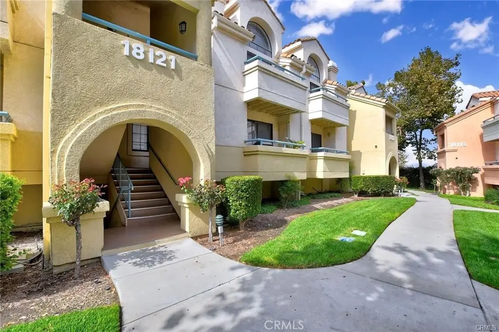 18121 Erik Court #314, Canyon Country, CA 91387 - Image #1