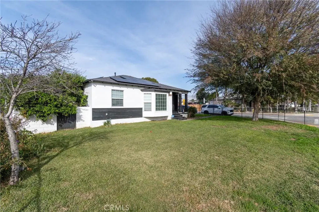 1109 E Olive, Pomona, CA 91766 - #1