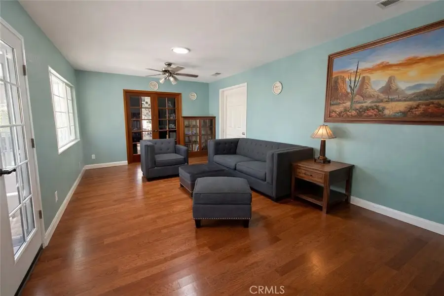 1071 E 46th, Long Beach, CA 90807 - Image #2