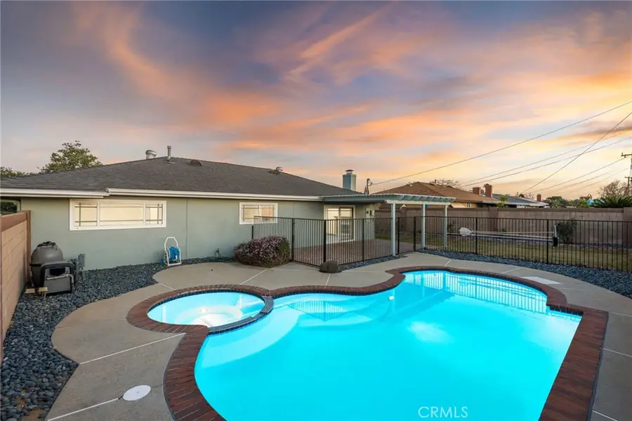 819 N Shaftesbury Avenue, San Dimas, CA 91773 - #2