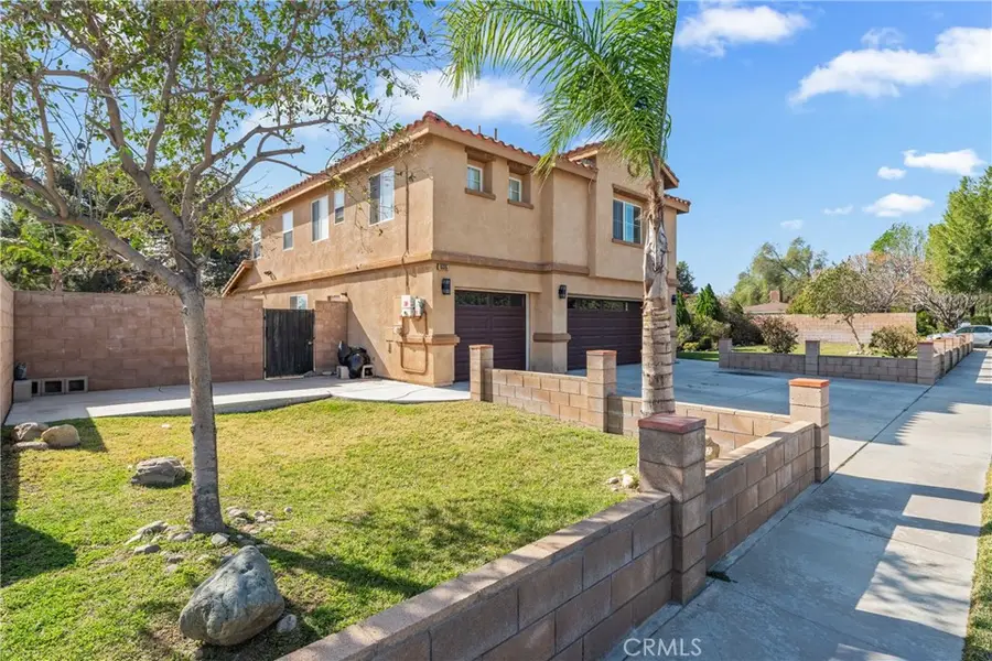 1535 W Persimmon, Rialto, CA 92377 - Image #2