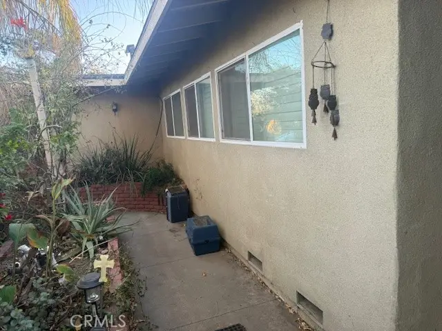 932 N Encina, Rialto, CA 92376 - #2