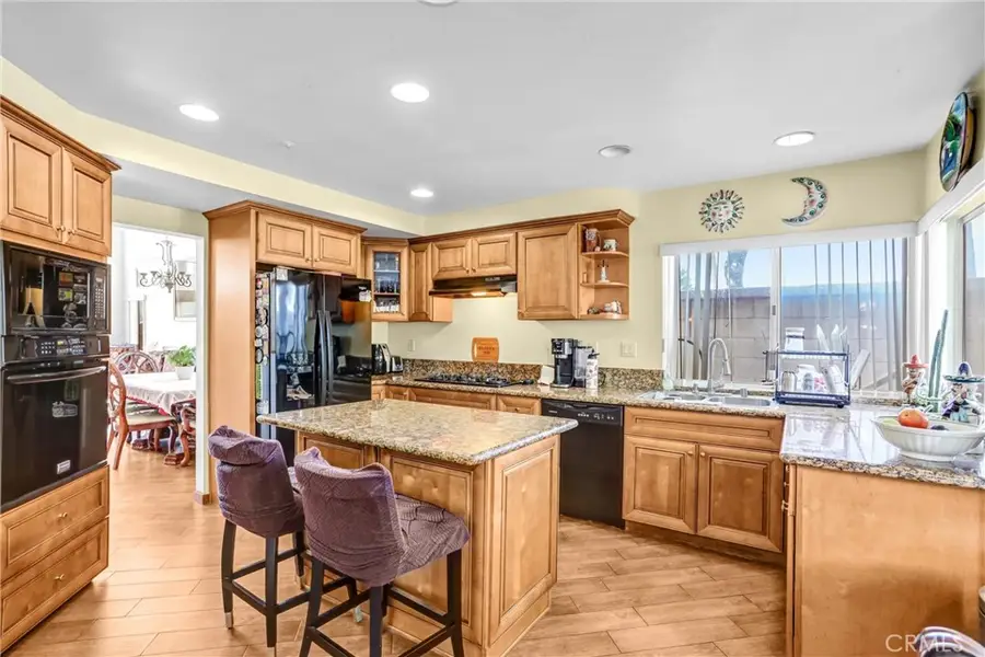 14122 Mendocino, Fontana, CA 92236 - #2