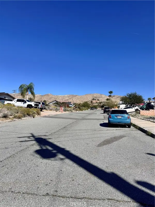 67856 Hacienda Avenue, Desert Hot Springs, CA 92240