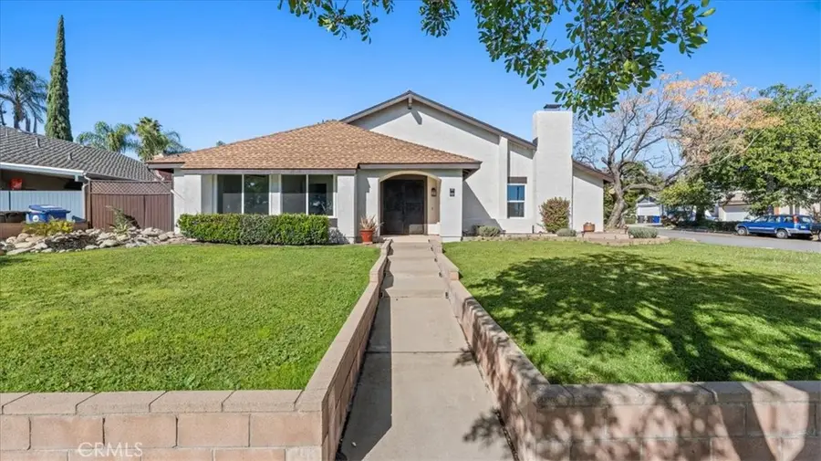 655 Doreen Court, Upland, CA 91786 - #2