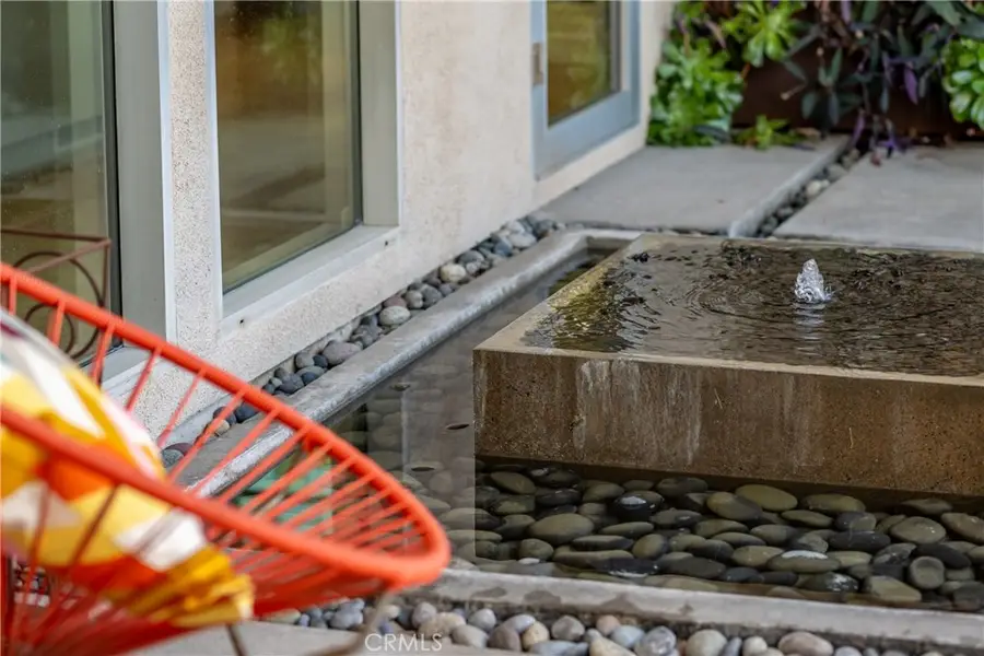 2244 N La Paz, Claremont, CA 91711 - #3