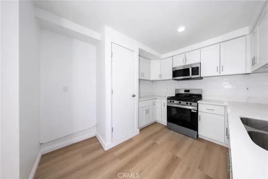 7951 Primrose Lane, Highland, CA 92346 - #2