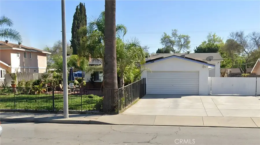 484 Philadelphia, Pomona, CA 91766 - #2