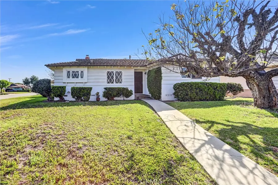 626 S Donna Beth, West Covina, CA 91791 - #2