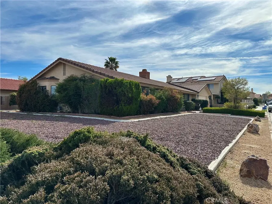 18143 Kalin Ranch, Victorville, CA 92395 - #3