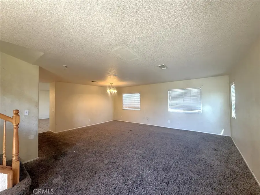 45572 Robinson Drive, Lancaster, CA 93535 - #2