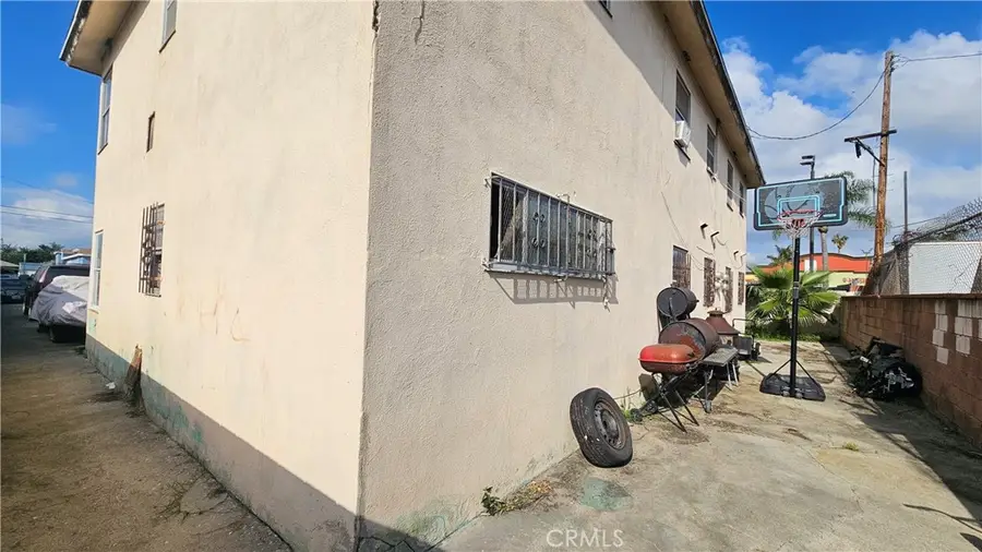 1004 N Poinsettia, Compton, CA 90221 - #3