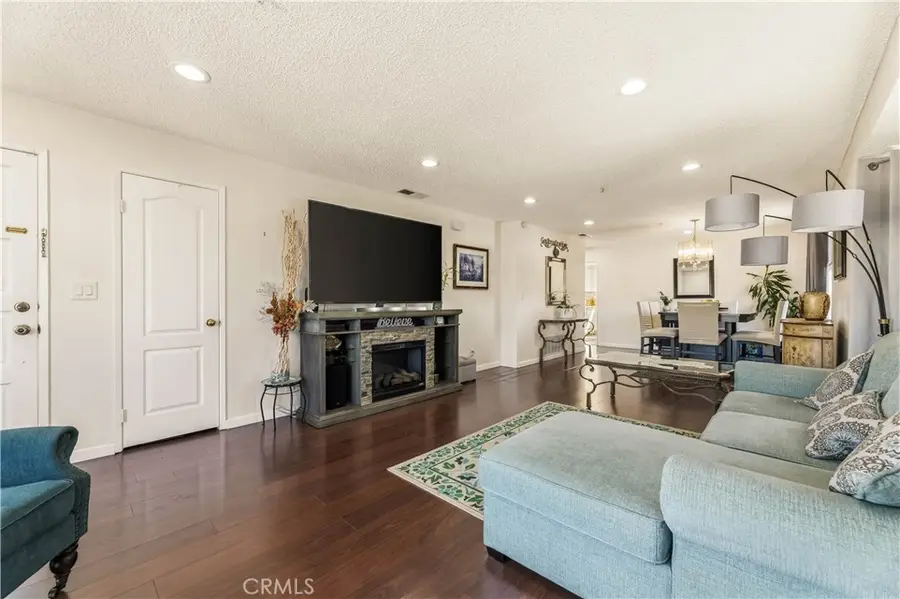 598 S 2nd #D, Alhambra, CA 91801 - #2