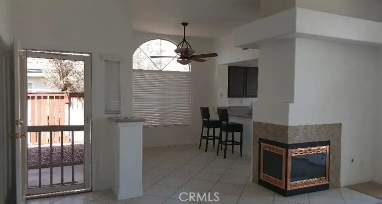 16283 Salinas, Victorville, CA 92394 - #3