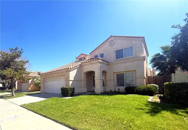 2126 Mark Avenue, Palmdale, CA 93550