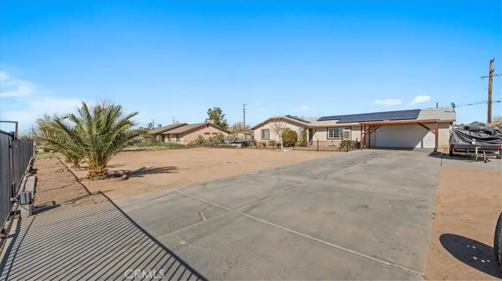 11545 Kiowa, Apple Valley, CA 92308 - #1
