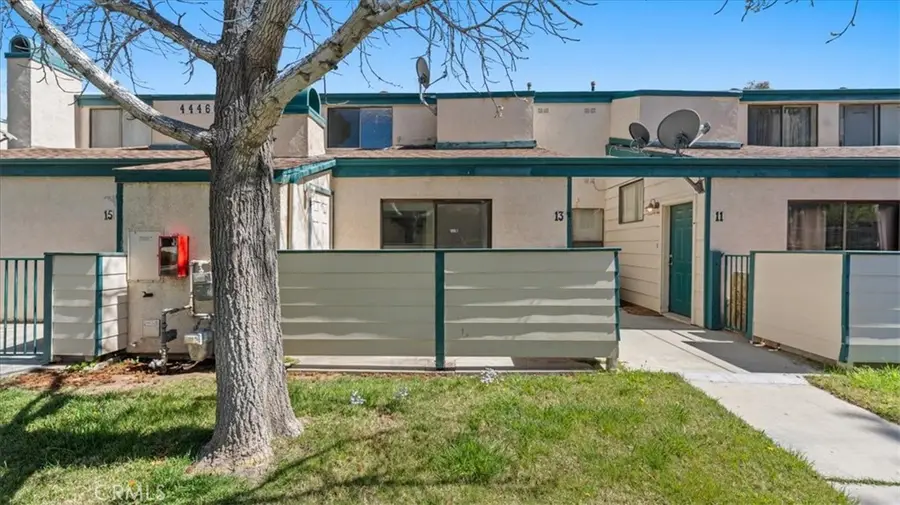 44460 15th Street E #13, Lancaster, CA 93535 - #2