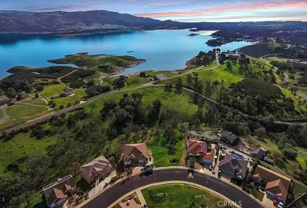 1121 Paradise Peak, Valley Springs, CA 95252