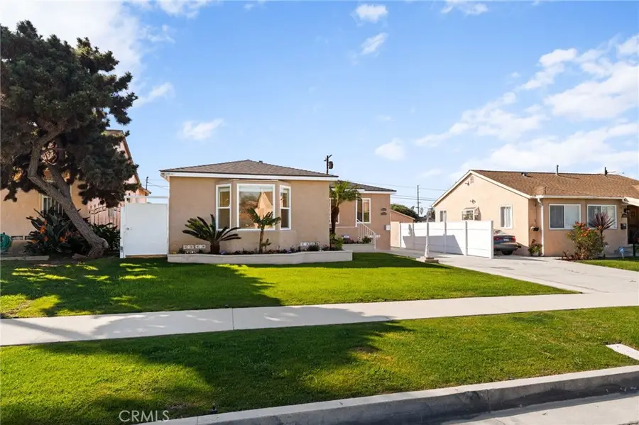 2046 W 112th, Los Angeles, CA 90047 - #3