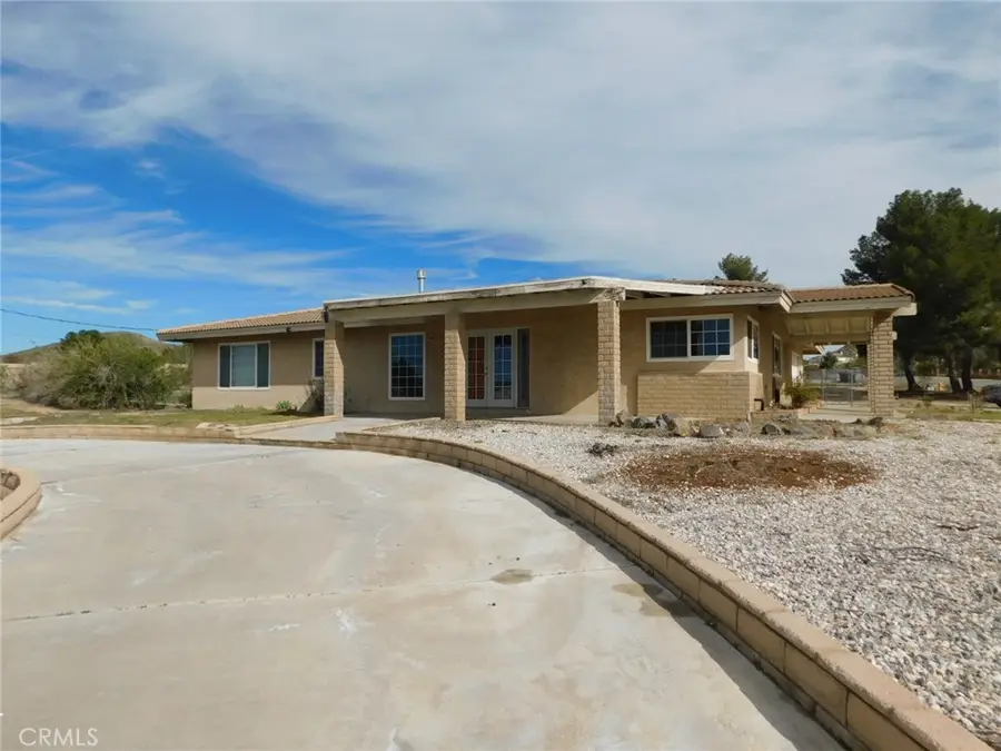 16420 Malahat, Apple Valley, CA 92307 - #3