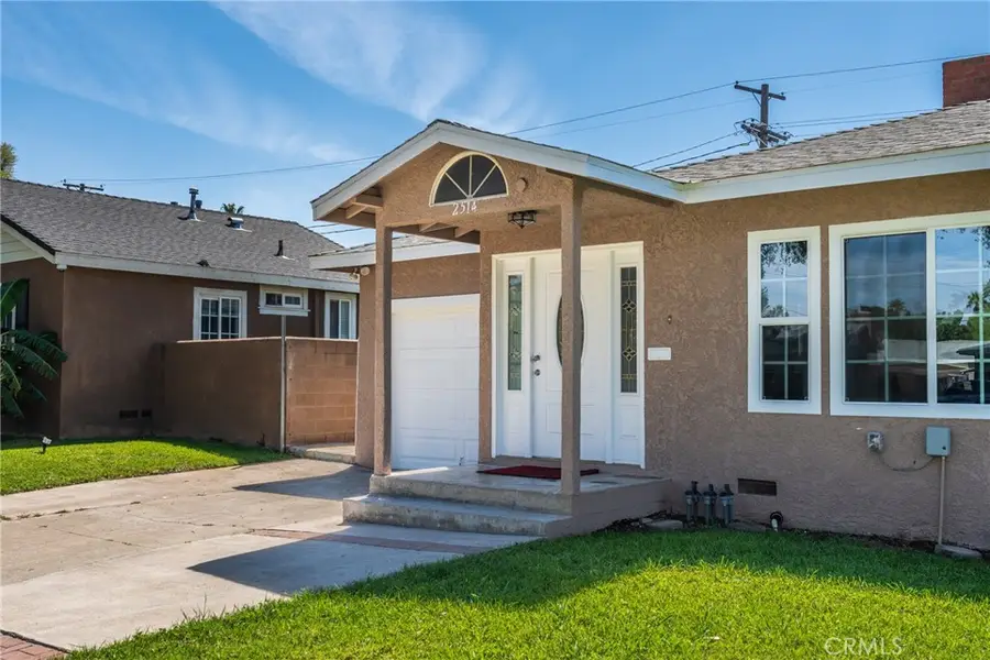 2514 Prospect Avenue, Riverside, CA 92507 - #3