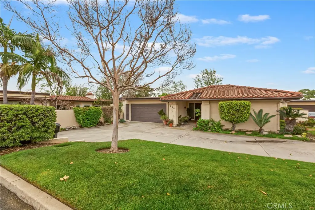880 El Mirador, Upland, CA 91784 - #1