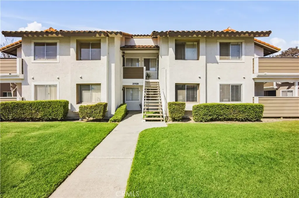 3709 Country Oaks Loop #E, Ontario, CA 91761 - #1