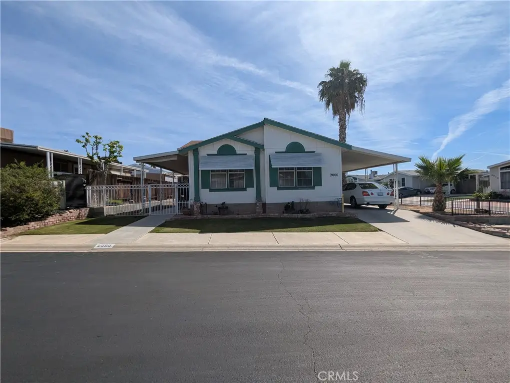 2000 Breezeway Drive, Bakersfield, CA 93306 - #1