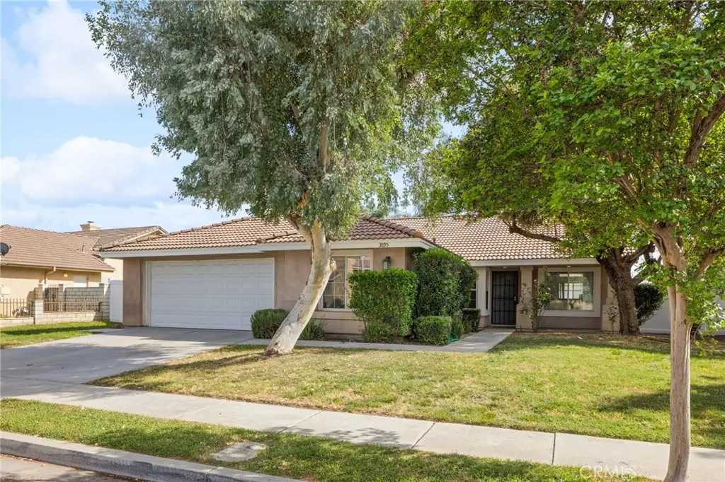 3895 Paris, Hemet, CA 92545 - #1