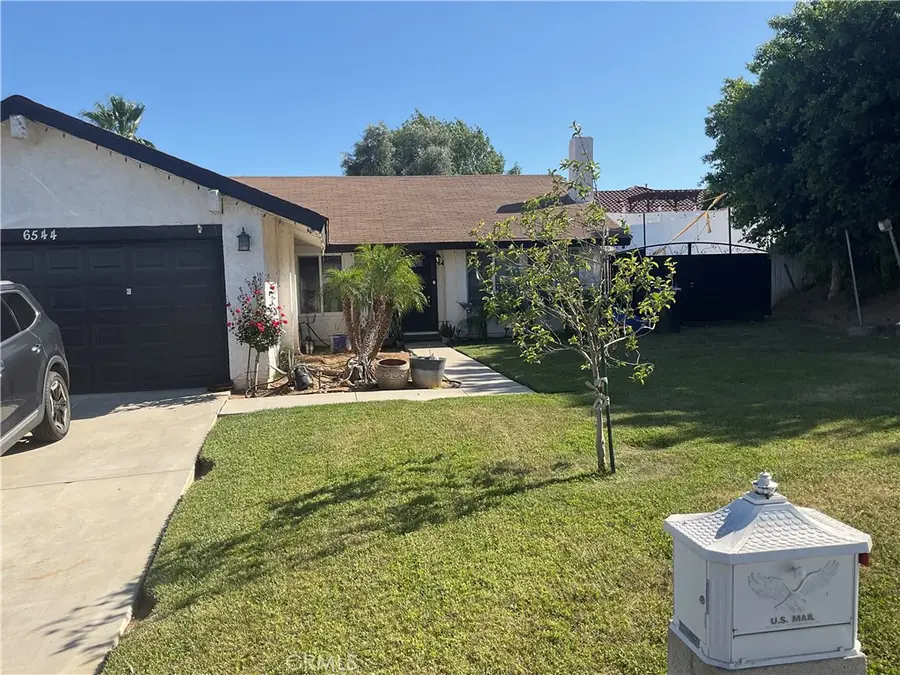 6544 Via Florencia, Jurupa Valley, CA 92509 - #2