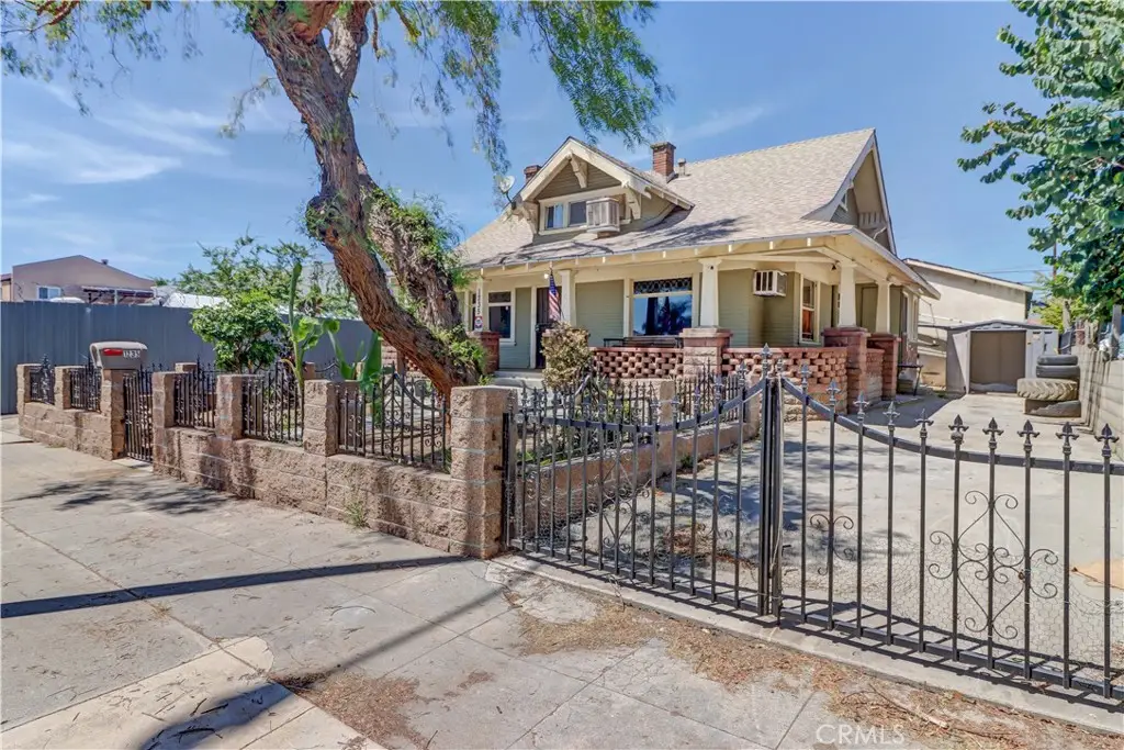 1235 W 2nd Street, Pomona, CA 91766 - #1