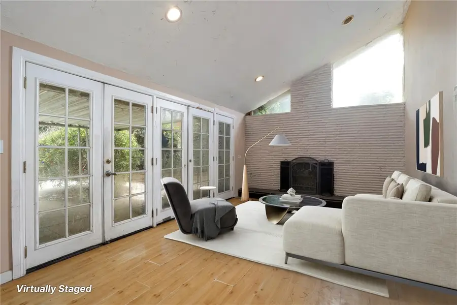 20855 Baltar Street, Winnetka, CA 91306 - #3