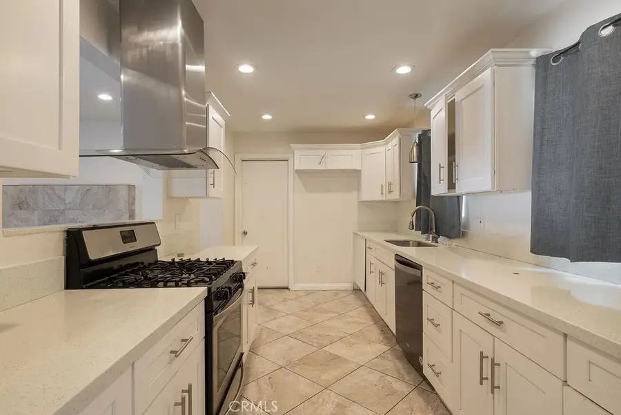 9116 G Avenue, Hesperia, CA 92345 - #3